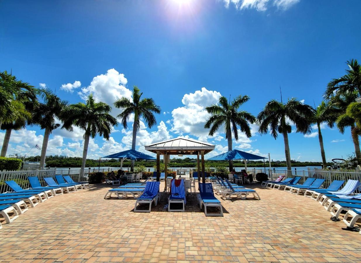 Barefoot Beach Resort Clearwater Beach Exterior foto